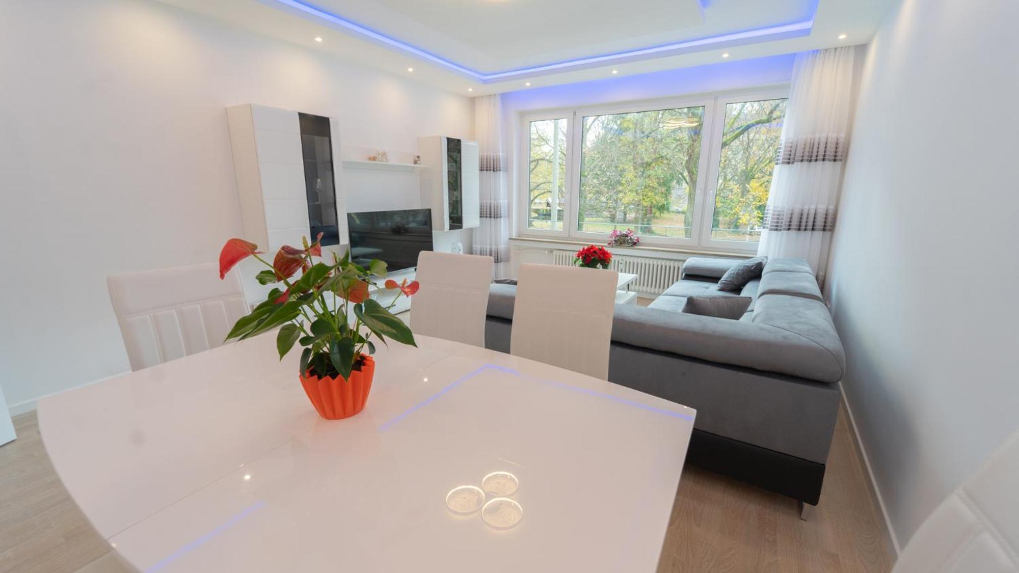 Mega Lux Apartment Esslingen am Neckar Eksteriør bilde